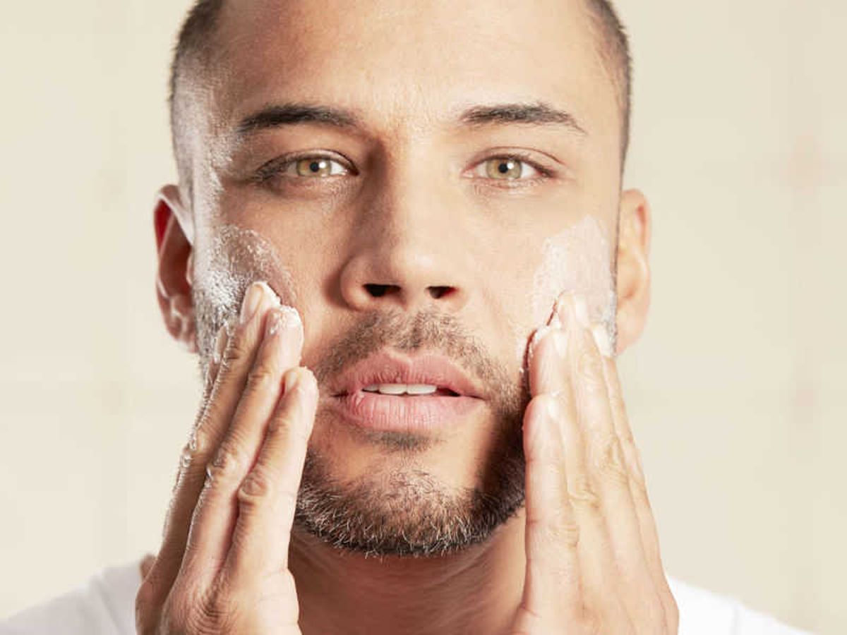 3 reasons why men should use shea butter on their skin